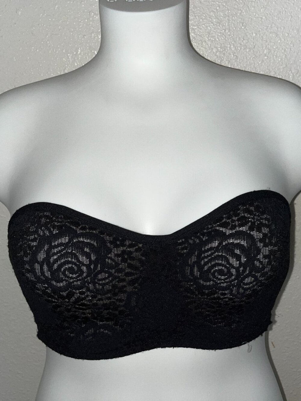WACOAL HALO LACE STRAPLESS BRA SZ 32DD